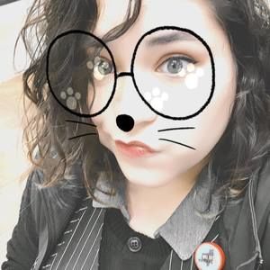 Meet your Posher, Lili